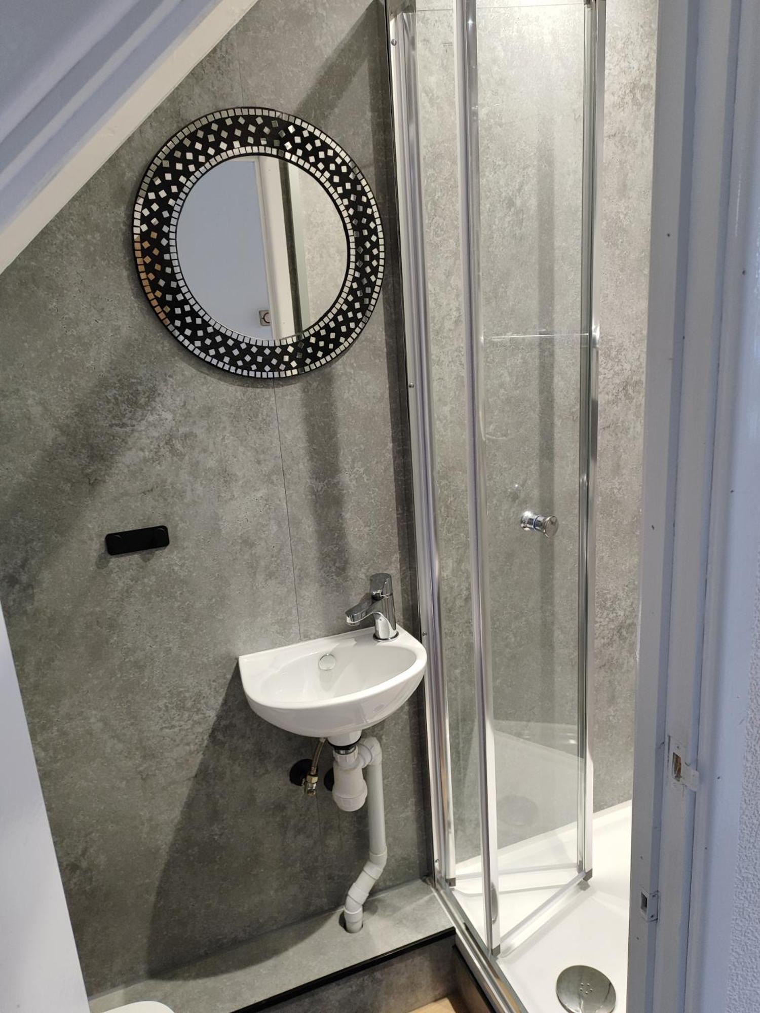 Perfect Place In Walsall/ 4 Bedroom / Long Term Workers Or Family Home Dış mekan fotoğraf